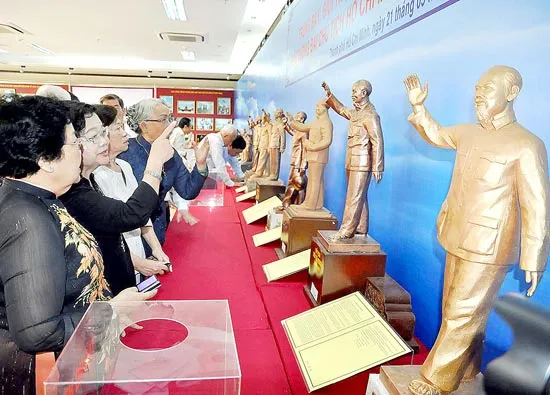 Bài 2: Trọng trách lớn lao