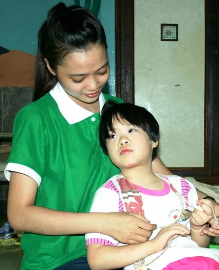 Thương lắm trẻ mồ côi, khuyết tật ảnh 4
