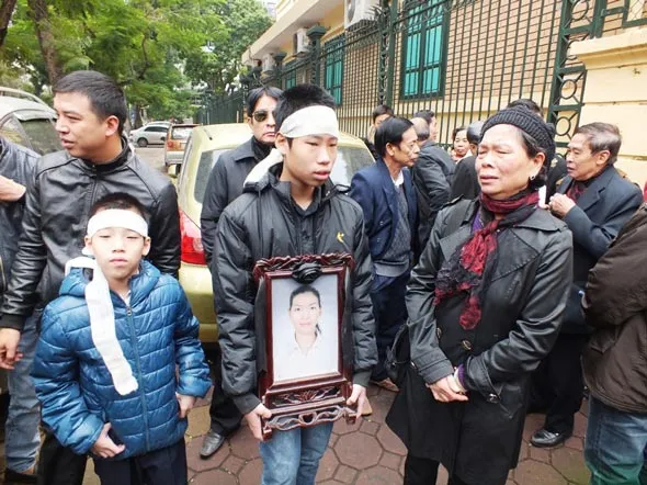 Bắt đầu xét xử vụ án thẩm mỹ viện Cát Tường