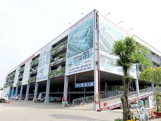 Bãi xe cao tầng: Sống dở, chết dở