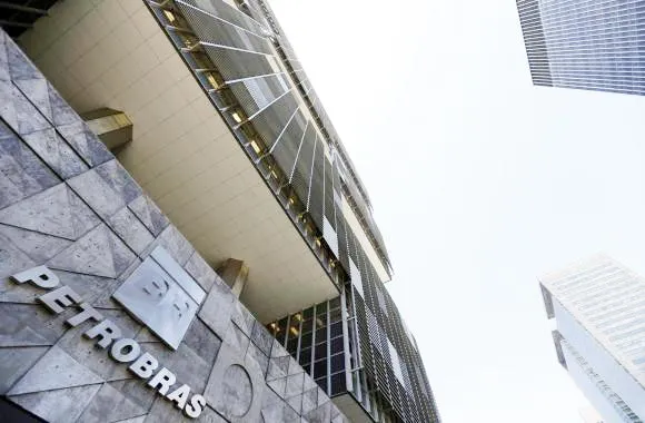 Quốc hội Brazil bác đề xuất truy cứu trách nhiệm Tổng thống trong vụ Petrobras