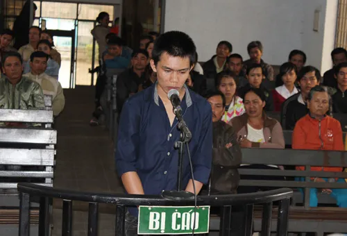 20 năm tù cho người chồng đâm chết vợ