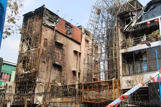 Toàn cảnh vụ cháy 8 căn nhà trên đường Trần Quốc Thảo ảnh 9