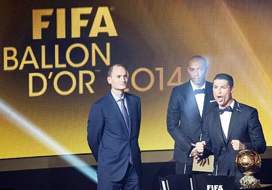 Cristiano Ronaldo lần thứ 2 liên tiếp đoạt Quả bóng vàng FIFA ảnh 2