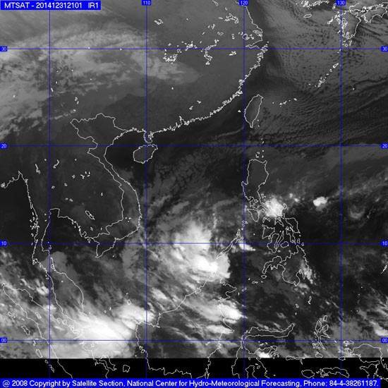 Satellite photo of the tropical low pressure (Photo: the National Hydrology Meteorology Forecast Center)