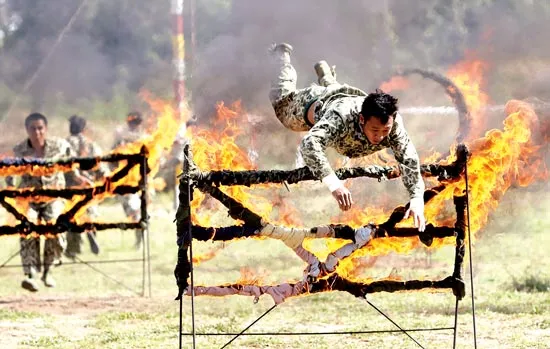 Đặc công rèn sức tác chiến ảnh 3