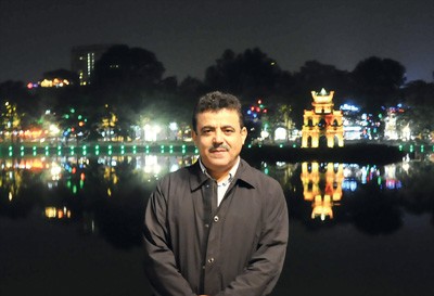 Palestinian ambassador to Vietnam Saadi Salama