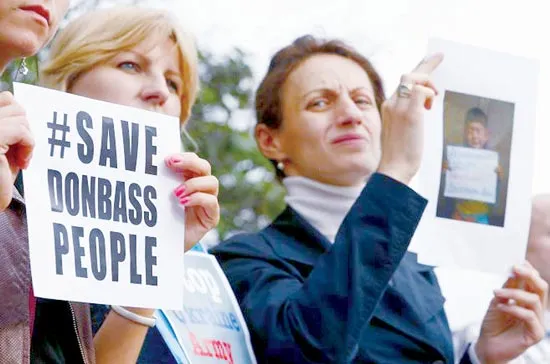 Xung đột Ukraine: Súng vẫn nổ sau thỏa thuận ngừng bắn