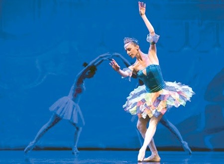 Striking poise: French ballet dancer Chloe Glemot will play the role of a cigarette factory girl in the ballet Carmen Suite at the HCM City Opera House on March 29. — Courtesy Photo of HBSO