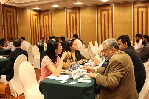 Xúc tiến, triển lãm, quảng bá:  Rút khoảng cách, “hút” đầu tư