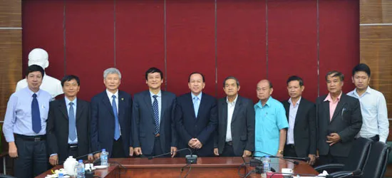 Lào tăng học bổng cho du học sinh Việt Nam