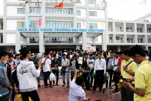 Cần Thơ: 100 trường đại học, cao đẳng tư vấn cho học sinh lớp 12