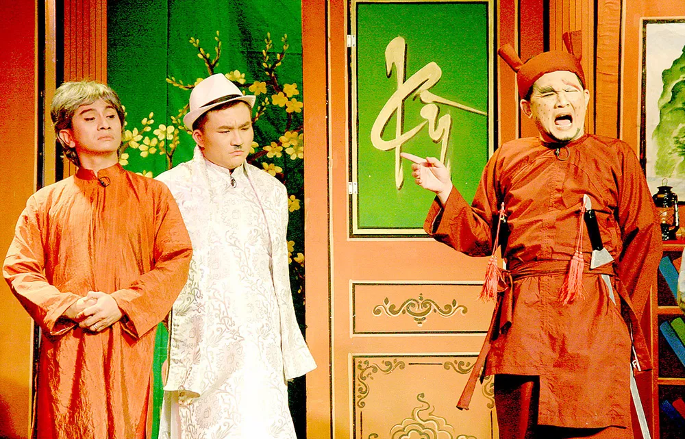 Sân khấu hài - Chật vật, eo sèo!