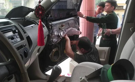 Quảng Bình: Bắt đối tượng vận chuyển ma túy qua biên giới