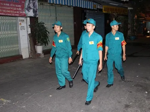 Giữ bình yên khu phố