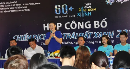 Hơn 5.000 người tham dự “Giờ trái đất xanh 2015”