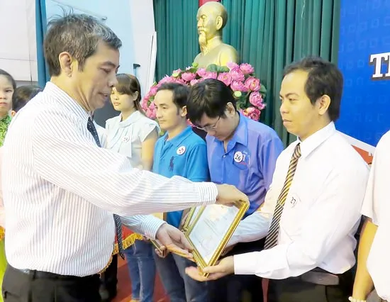 Những người thợ đam mê công việc