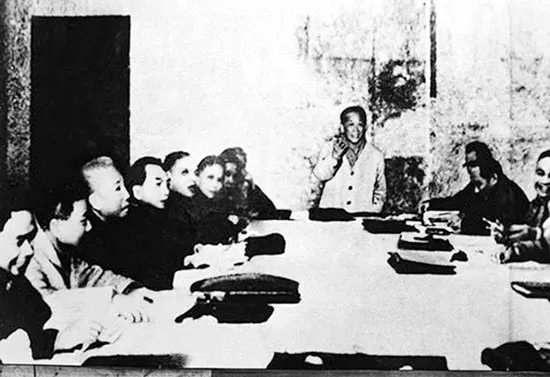 Ngày 25-3-1975, Bộ Chính trị hạ quyết tâm giải phóng miền Nam trước mùa mưa năm 1975