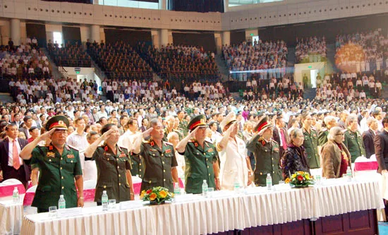 Đà Nẵng tổ chức mít-tinh kỷ niệm 40 năm ngày giải phóng