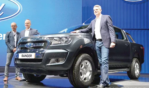 Ford ra mắt mẫu bán tải Ranger mới mạnh mẽ