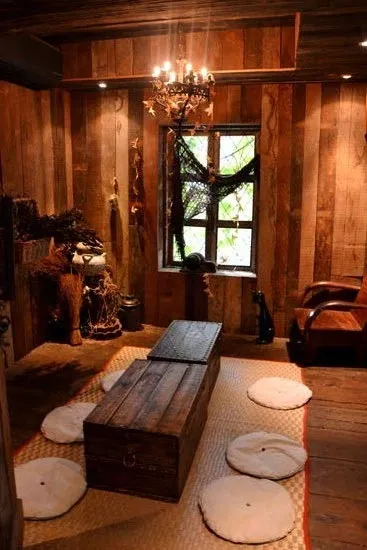 Lạc vào thị trấn Ba Cây Chổi ảnh 2