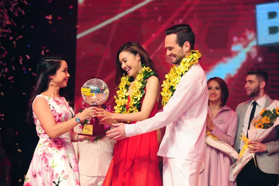 Lan Ngọc đoạt ngôi quán quân Bước nhảy hoàn vũ 2015