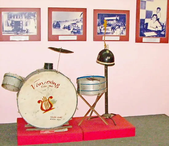 Nhớ một người nghệ sĩ - chiến sĩ