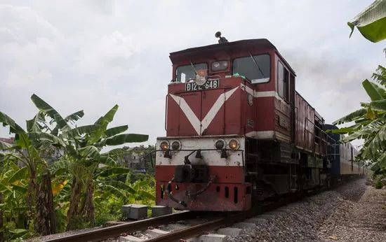 Rút ngắn thời gian chạy tàu tuyến Hà Nội- Lào Cai 40 phút