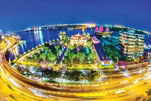 “Lấp lánh thành phố tôi”