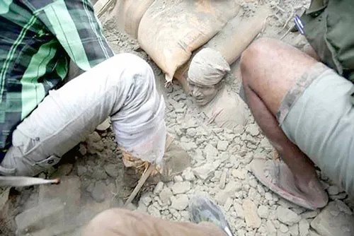 Động đất kinh hoàng tại Nepal: Số người thiệt mạng lên đến hơn 1.800 người