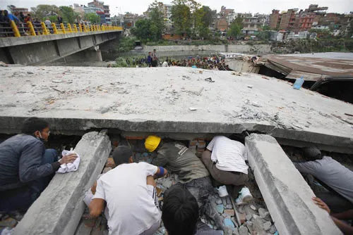 Nepal tiếp tục có dư chấn mạnh 6,7 độ richter