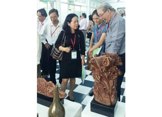 Triển lãm Gốm Mỹ thuật