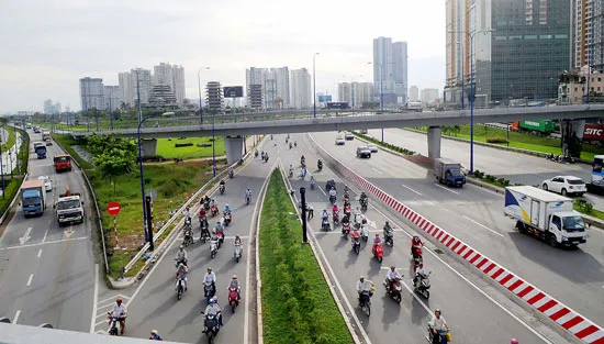 Những chặng đường vẻ vang Hà Nội - TPHCM vì cả nước, với cả nước