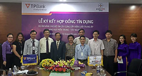 TPBank ký kết cấp tín dụng cho Điện lực miền Trung