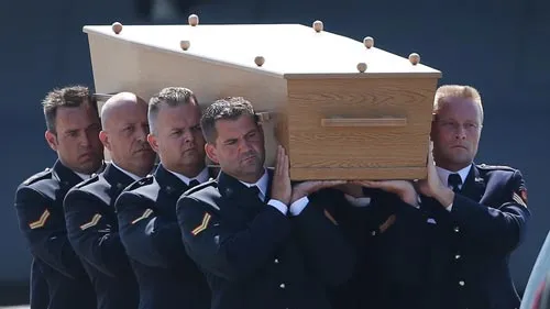 Ukraine ngừng tìm kiếm nạn nhân vụ tai nạn máy bay MH17