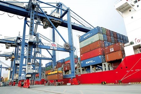 Cat Lai seaport in District 2 is the biggest container seaport in the country with more than 10,000 trucks every day. (File Photo)