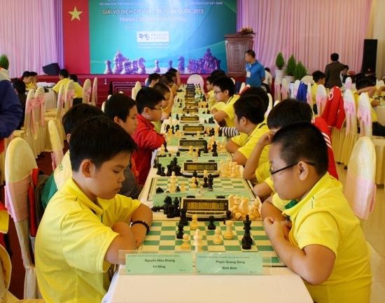 The 2015 National Youth Chess Championship is opened in Da Lat city.(Photo:SGGP)