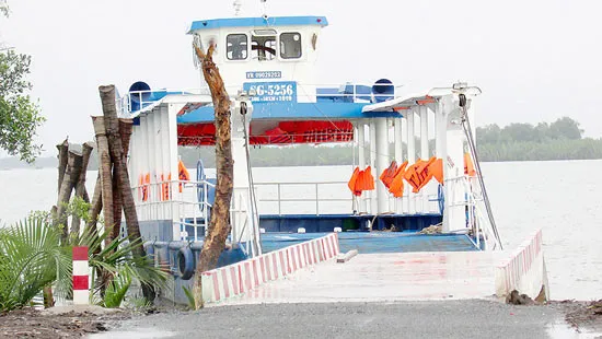 Thêm một bến phà nối Nhà Bè - Cần Giờ