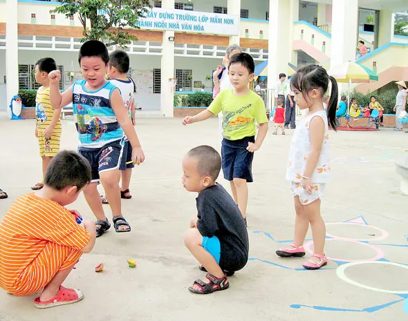 Bài 2: Nỗ lực tìm lối ra