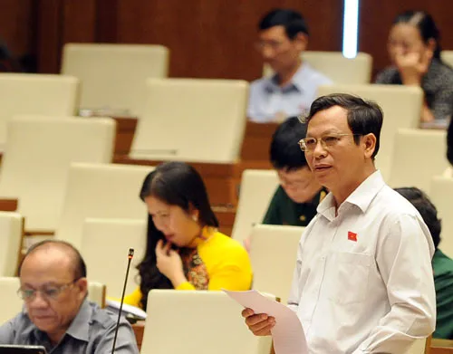 Tranh luận quy định tòa không được quyền từ chối giải quyết