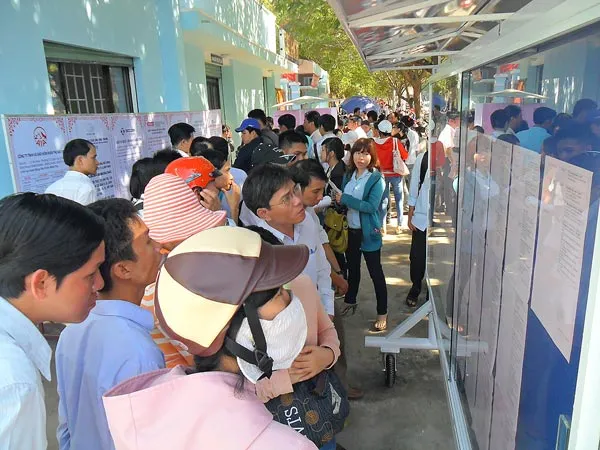 Thị trường lao động ở TPHCM: Vẫn chênh lệch cung - cầu