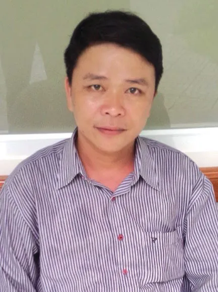 Những nhà báo không thẻ ảnh 3