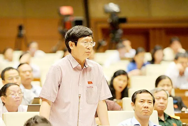 Chế tài mạnh với tin nhắn rác và lộ thông tin cá nhân