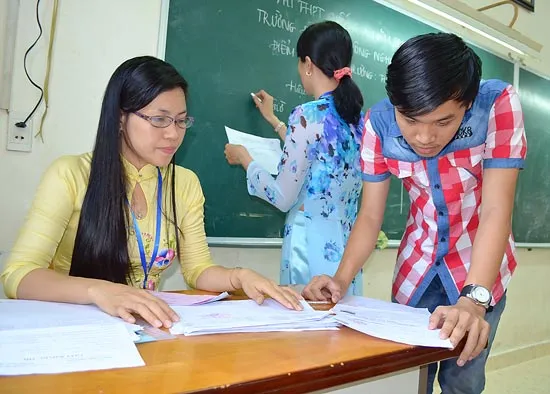 Hơn 1 triệu thí sinh bước vào kỳ thi THPT quốc gia 2015