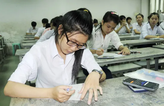 Đề Toán: 70% dễ, 30% khó, tính phân loại rất cao