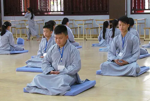 Siêu quậy lên chùa ra mắt thiếu nhi dịp hè