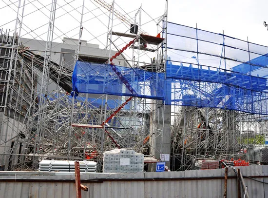 TPHCM: Sập giàn giáo công trình, 8 người thương vong