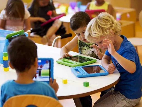 Giải pháp giúp đỡ nạn nhân trước vấn nạn bắt nạt qua Internet