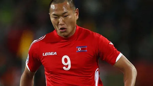 “Rooney của nhân dân” quay về Nhật Bản ảnh 1