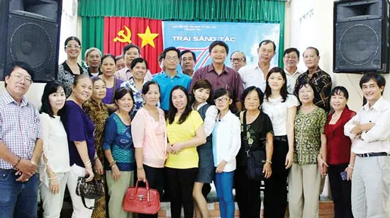 Tươi mới văn học Cần Thơ